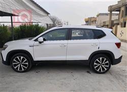 فولكسفاغن تاوس